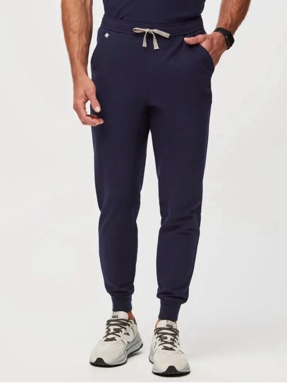 NWT FIGS Tansen Jogger Scrub Pants Navy Size Medium
